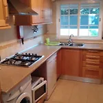 Nearby Modern W 2 Bedrooms *