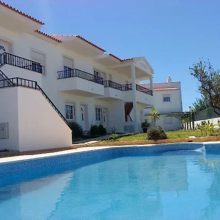 With 2 Bedrooms B Apartment Albufeira