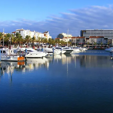 Appartement With 2 Bedrooms B *