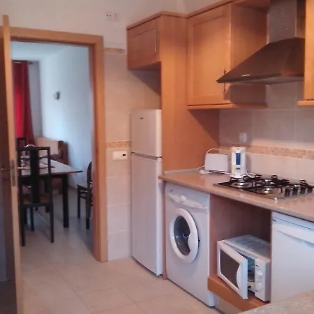 With 2 Bedrooms B Appartement *
