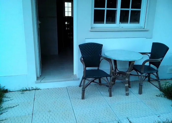 With 2 Bedrooms B Appartement Albufeira